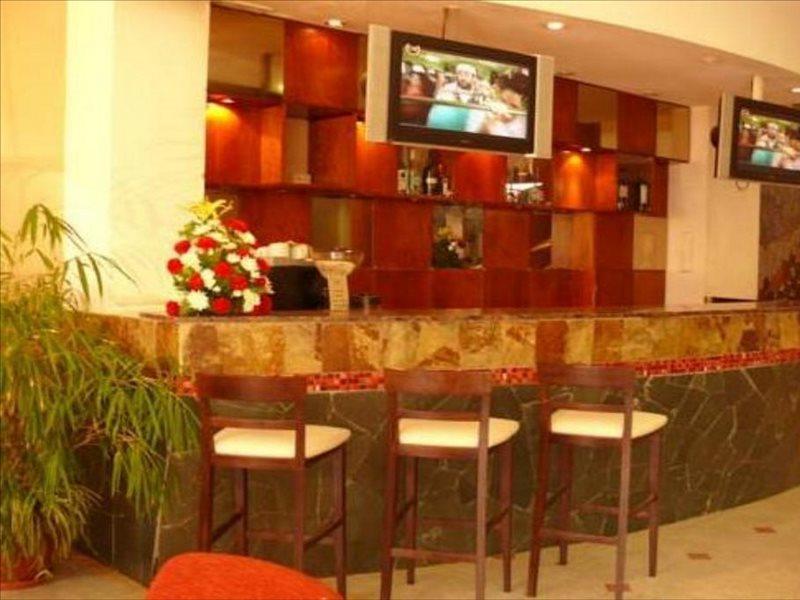 Ohasis Hotel Jujuy & Spa Сан-Сальвадор-де-Жужуй Экстерьер фото